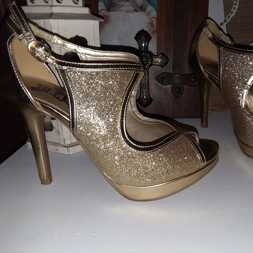 Brash Size 5 Heel